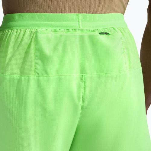 Pánské běžecké šortky Nike Stride Dri-Fit Brief-Lined 7" lime blast