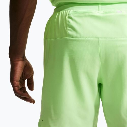 Pánské běžecké šortky Nike Stride Dri-Fit 2in1 7" lime blast