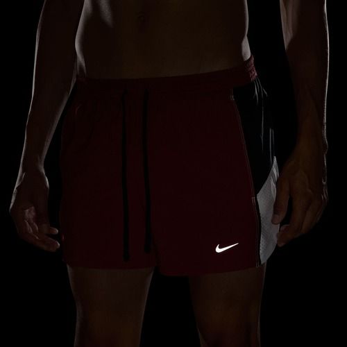 Pánské běžecké šortky Nike Retro Dri-Fit Brief-Lined 4" team crimson/black