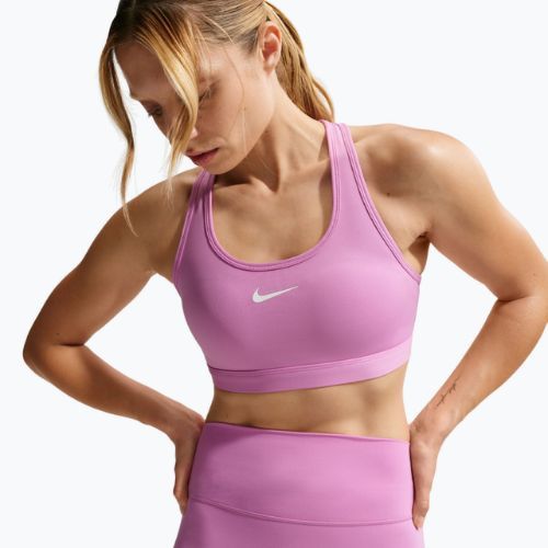 Sportovní podprsenka Nike Swoosh Medium Support light magenta/white