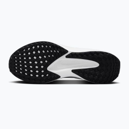 Pánské běžecké boty Nike Quest 6 black/iron grey/white