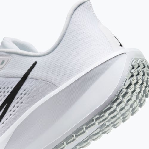 Pánské běžecké boty Nike Quest 6 white/pure platinum/black