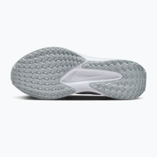 Pánské běžecké boty Nike Quest 6 white/pure platinum/black