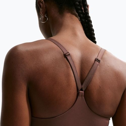 Sportovní podprsenka Nike Indy Padded Gloss light chocolate