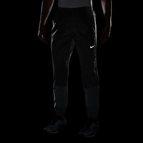 Pánské běžecké kalhoty Nike Challenger Therma-Fit Winterized light smoke grey