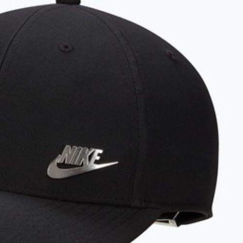 Kšiltovka Nike Dri-Fit Club black/metallic silver