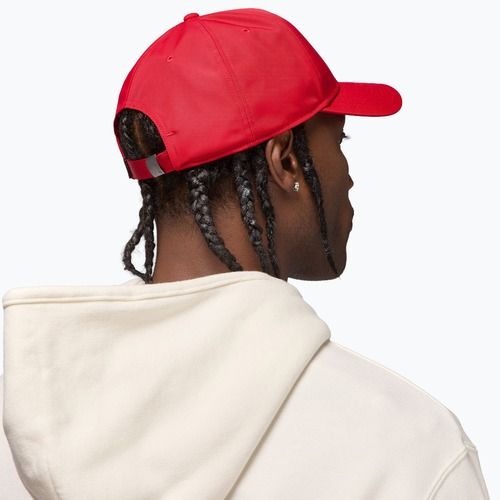 Kšiltovka Jordan Rise Structured Metal Jumpman gym red/r511