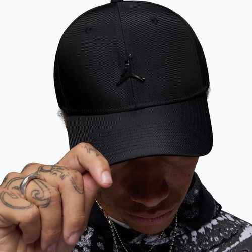 Kšiltovka Jordan Rise Structured Metal Jumpman black/R511