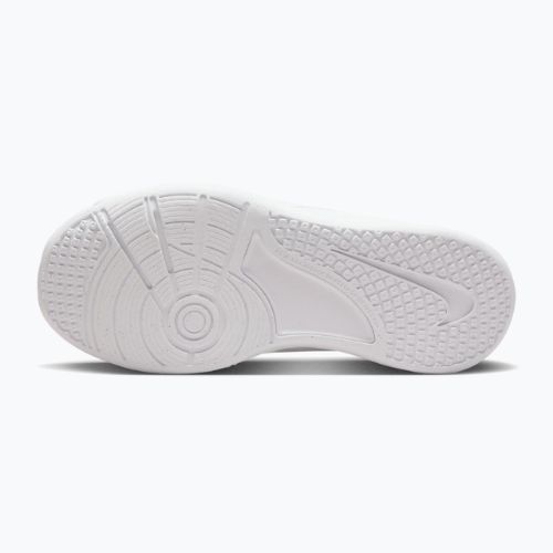 Boty Nike Omni Multi-Court white/pure platinum/white