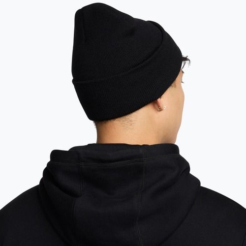 Zimní čepice Nike Peak Swoosh Beanie black/white