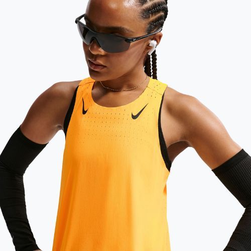 Dámské běžecké tílko Nike AeroSwift Dri-Fit ADV Singlet laser orange/black