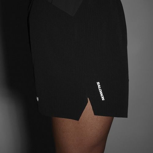 Pánské běžecké šortky Salomon Sense Aero Stow 5" deep black