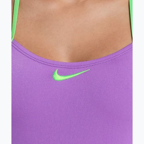 Dámské jednodílné plavky Nike Hydrastrong Logo Graphic T-Back bright violet