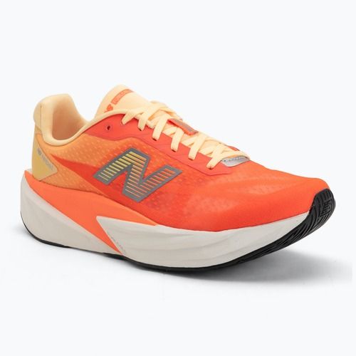 Pánské běžecké boty New Balance FuelCell Rebel V5 tangerine heat/silver metallic