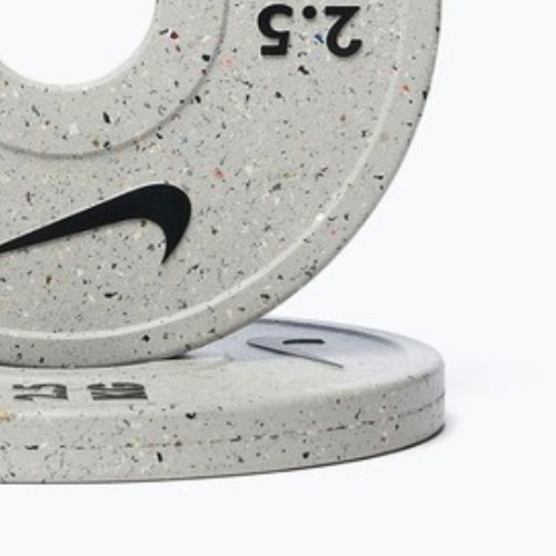 Olympijské kotouče Nike Strength Grind Change Plates 2 x 2,5 kg wolf grey