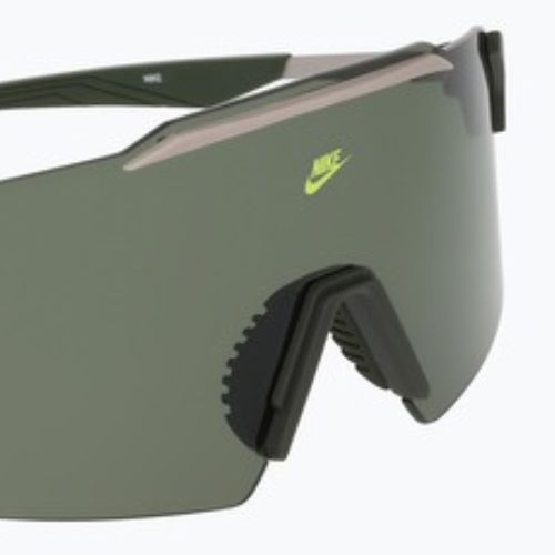 Sluneční brýle Nike Limitless Shield sequoia/green