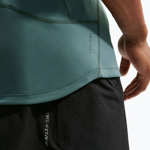 Pánské tréninkové tričko Nike Pro Training Dri-Fit mineral slate/green strike