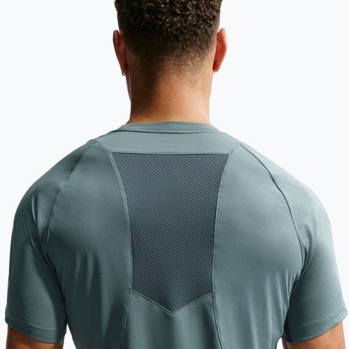 Pánské tréninkové tričko Nike Pro Training Dri-Fit mineral slate/faded spruce/green strike