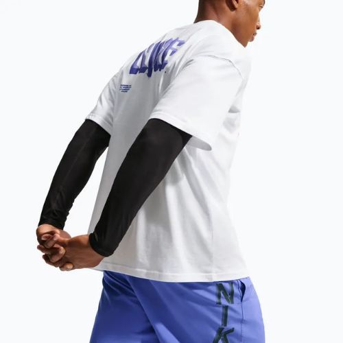 Pánské tréninkové šortky Nike Form Dri-Fit Versatile 7" persian violet/black
