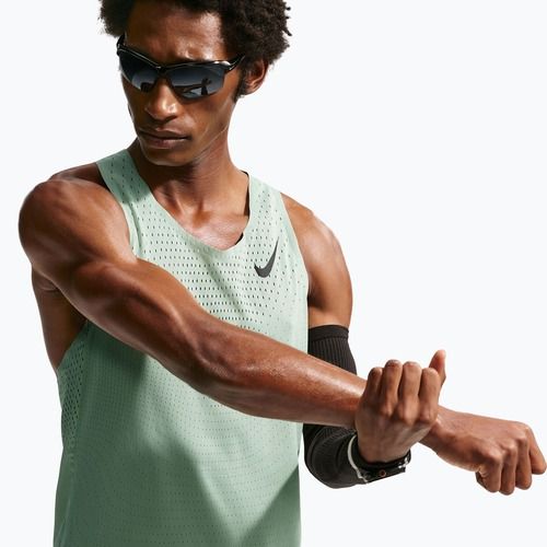 Pánské běžecké tričko Nike AeroSwift Dri-Fit ADV steam/black