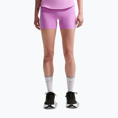 Dámské běžecké šortky Nike Swift High-Waisted 4" light magenta