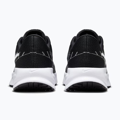 Pánské běžecké boty Nike Run Defy black/white