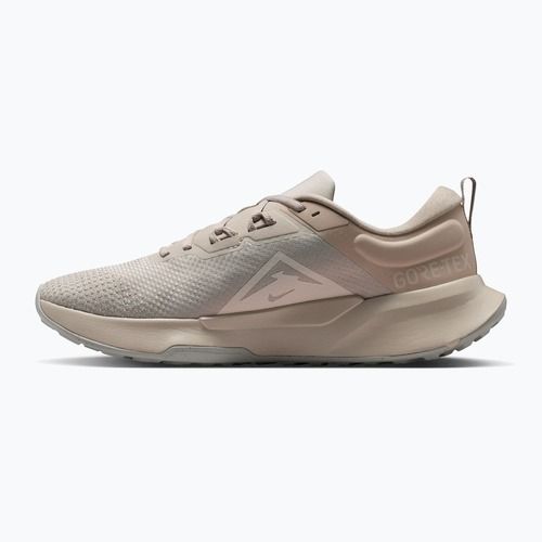 Pánské běžecké boty Nike Juniper Trail 2 GORE-TEX cream Ii/light orewood brown