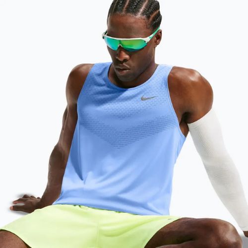 Pánské běžecké tričko Nike Stride Dri-Fit ADV royal pulse