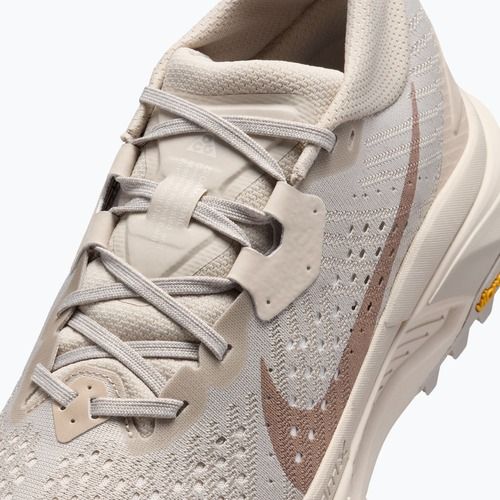 Dámské běžecké boty Nike ACG Zegama Trail cream ii/light orewood brown/diffused taupe