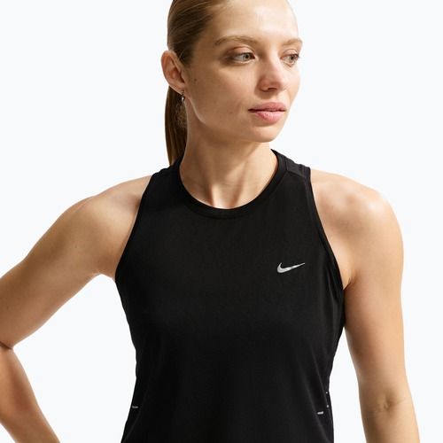 Dámské běžecké tričko Nike Swift Breathe Dri-Fit black/black/white