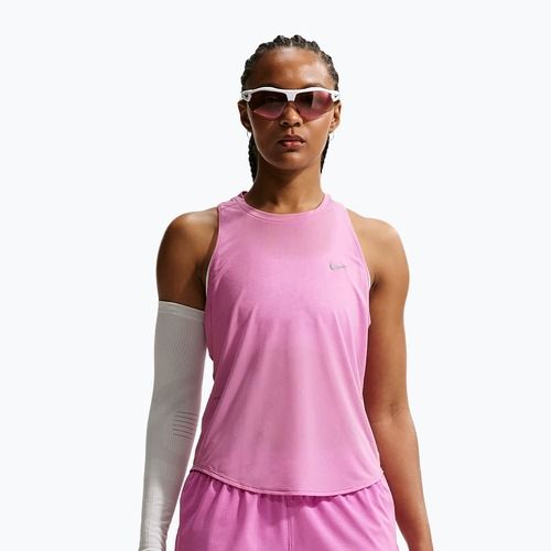 Dámské běžecké tričko Nike Swift Breathe Dri-Fit light magenta/photon dust