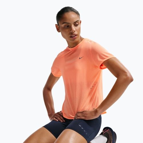 Dámské běžecké tričko Nike Swift Breathe Dri-Fit orange pulse/photon dust