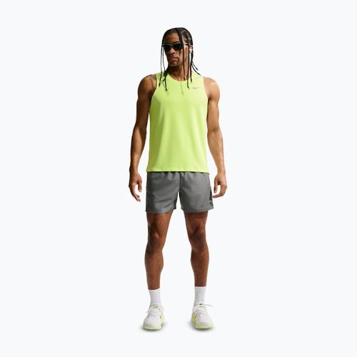 Pánské běžecké šortky Nike Miler Dri-Fit 2in1 5" smoke grey/smoke grey