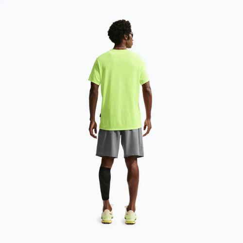 Pánské běžecké šortky Nike Miler Dri-Fit 9" smoke grey/smoke grey