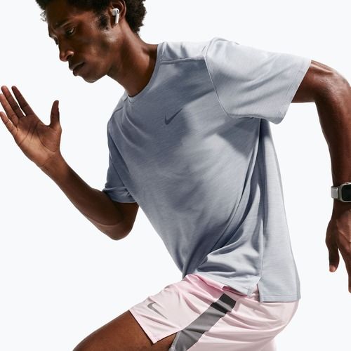 Pánské běžecké tričko Nike Miler Dri-Fit UV grey fog/particle grey