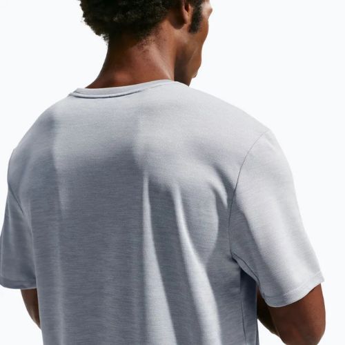 Pánské běžecké tričko Nike Miler Dri-Fit UV grey fog/particle grey