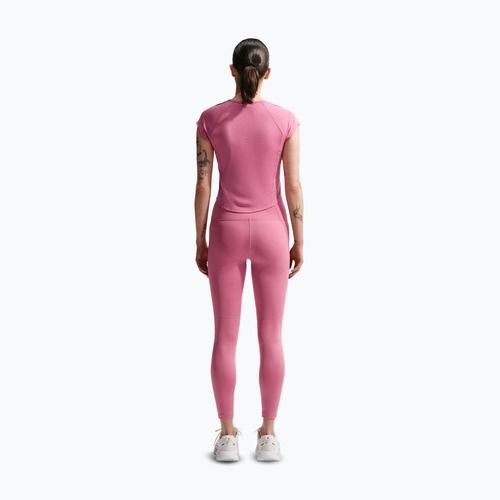 Dámské běžecké tričko Nike Swoosh Run Dri-Fit peony/photon dust/white