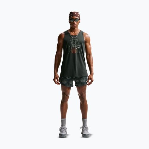 Pánské běžecké šortky Nike Stride Dri-Fit Brief Lined 5" black spruce