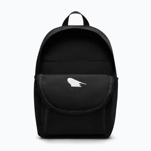 Městský batoh Nike Heritage 23 l black/white