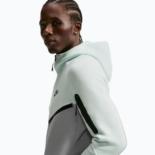 Pánská mikina Nike Tech Windrunner Full Zip barely green/light silver/black