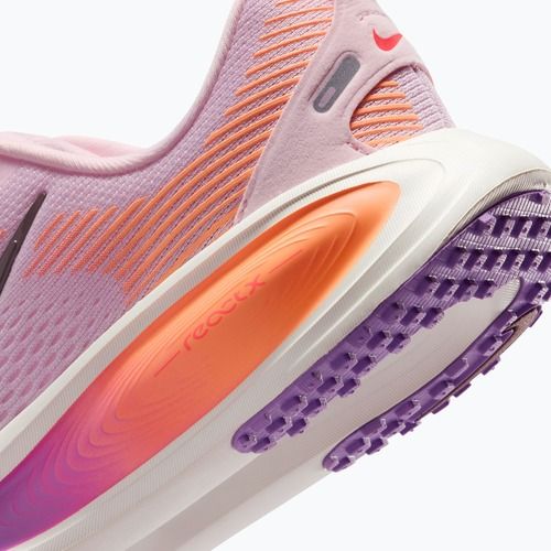 Běžecké boty Nike Vomero 18 pink foam/bright violet/sail/tattoo
