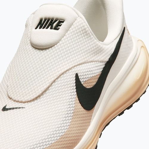 Pánské běžecké boty Nike Revolution 8 EasyOn pale ivory/sail/linen/black spruce