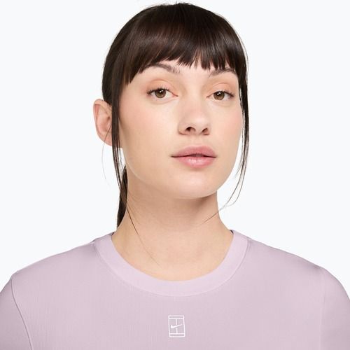 Dámské tenisové tričko Nike Court Dri-Fit Advantage bleached lilac/white