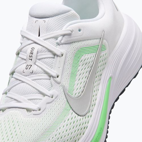 Dámské běžecké boty Nike Quest 7 white/illusion green/metallic silver