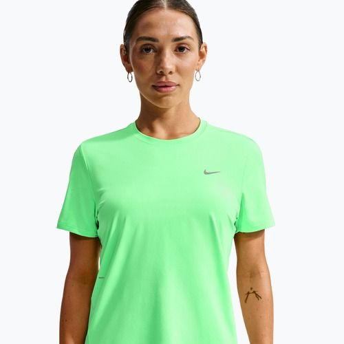 Dámské běžecké tričko Nike Swift Dri-Fit illusion green