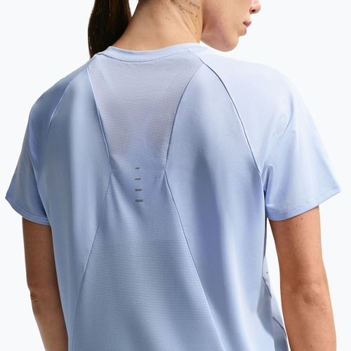 Dámské běžecké tričko Nike Swift Dri-Fit aluminum
