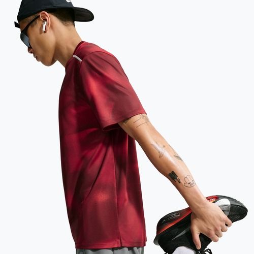 Pánské běžecké tričko Nike Miler light crimson