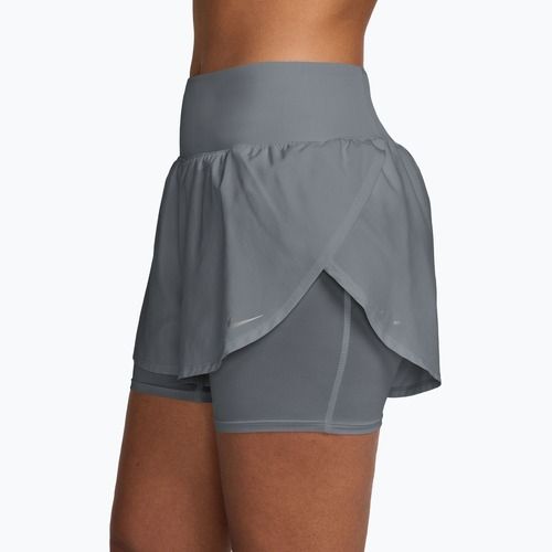 Dámské běžecké šortky Nike Tempo Flow cool grey/cool grey