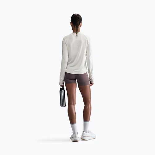 Dámské běžecké Longsleeve Nike Swift Dri-FIT UV sail