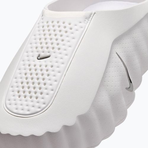 Dámské nazouváky Nike Mind 001 summit white/phantom/metallic silver